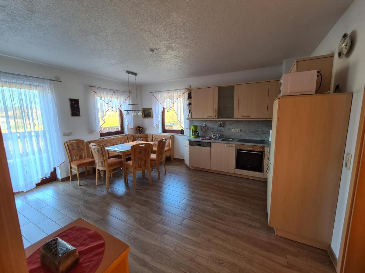 Ferienwohnung Weber ノイシュタット・イン・ザクセン エクステリア 写真